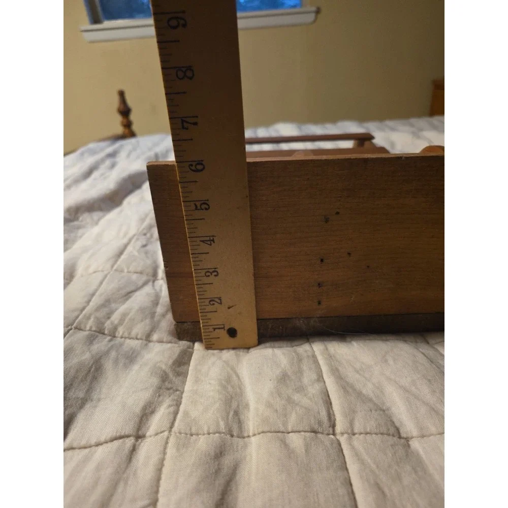 Cottagecore Wood Heart Shelf Magazine Toilet Paper Holder 21